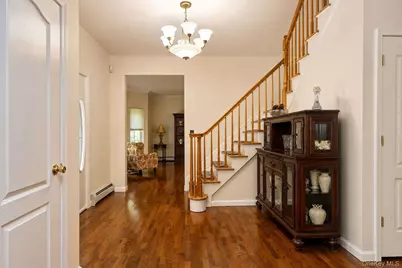 1150 E Mombasha Road, Monroe, NY 10950 - Photo 8
