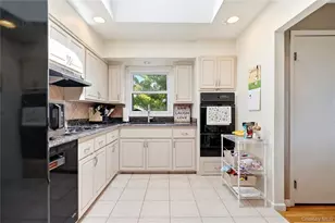 29 Suffolk Rd, Massapequa, NY 11758 - Photo 10