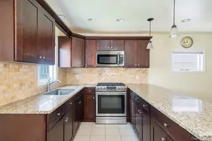 11 Schuyler Terrace, Bronx, NY 10465 - Photo 1