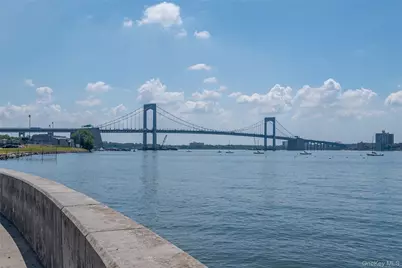 11 Schuyler Terrace, Bronx, NY 10465 - Photo 18