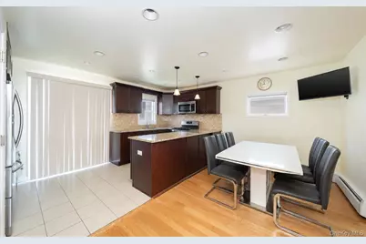 11 Schuyler Terrace, Bronx, NY 10465 - Photo 4