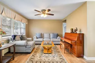 627 6th St, East Northport, NY 11731 - Photo 4