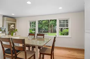 65 Lockwood Ln, Greenwich, CT 06878 - Photo 8