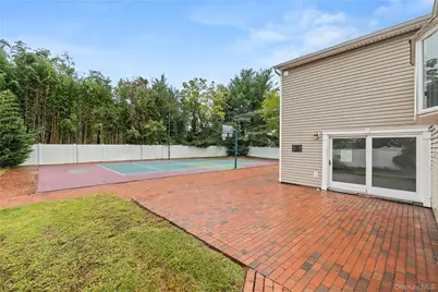 20 Hilltop Drive, Mount Sinai, NY 11766 - Photo 22
