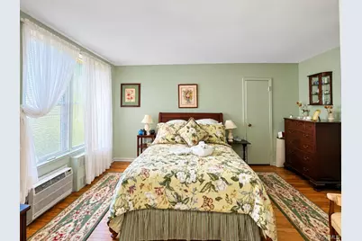 60-11 Broadway #6U, Woodside, NY 11377 - Photo 10