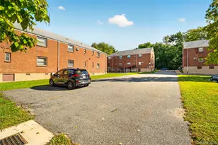 199-50 21st Ave, Whitestone, NY 11357 - Photo 30