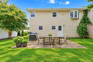 355 W Islip Blvd, West Islip, NY 11795 - Photo 10