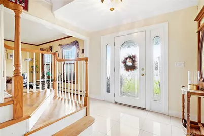 15 Saltmeadow Lane, Bayport, NY 11705 - Photo 32