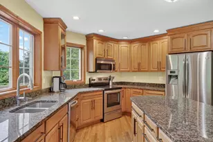 21 Huyler Dr, Hyde Park, NY 12538 - Photo 14
