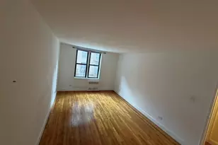 83-30 Vietor Ave, Elmhurst, NY 11373 - Photo 4