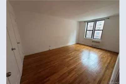 83-30 Vietor Avenue #312, Elmhurst, NY 11373 - Photo 6