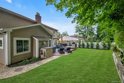 67 Reed Drive, Roslyn, NY 11576 - Photo 22