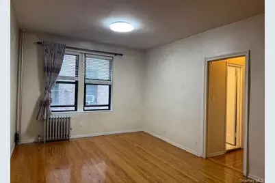 136-05 Sanford Avenue #4O, Flushing, NY 11355 - Photo 6