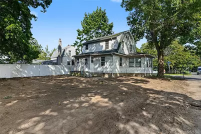 2 Willett Avenue, Sayville, NY 11782 - Photo 20