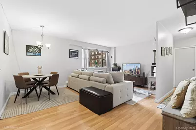 52-30 39th Drive #7G, Woodside, NY 11377 - Photo 4
