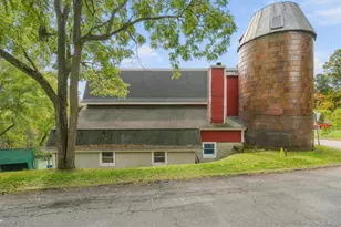 52 Church St, Poughquag, NY 12570 - Photo 4