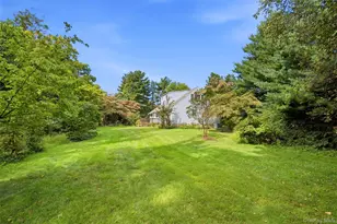 174 Flower Hill Rd, Huntington, NY 11743 - Photo 36