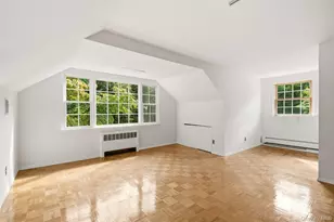174 Flower Hill Rd, Huntington, NY 11743 - Photo 24