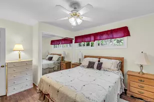 112 Lynncliff Rd, Hampton Bays, NY 11946 - Photo 8