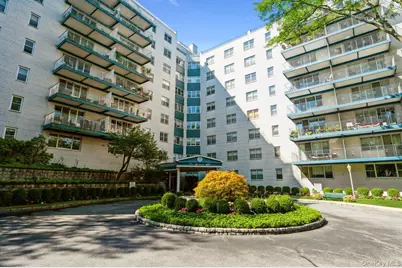 499 N Broadway #3A, White Plains, NY 10603 - Photo 2