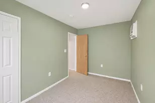 17 Fordham Rd, West Babylon, NY 11704 - Photo 12
