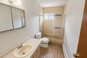 17 Fordham Rd, West Babylon, NY 11704 - Photo 6