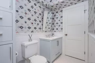 83 Karol Place, Muttontown, NY 11753 - Photo 34