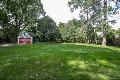 41 Butler Street, Westbury, NY 11590 - Photo 36