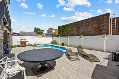 159-19 101 Street, Howard Beach, NY 11414 - Photo 32