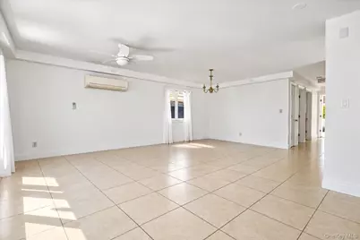 159-19 101 Street, Howard Beach, NY 11414 - Photo 6