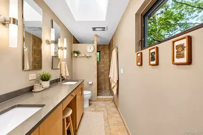 15 Springwood Way, East Hampton, NY 11937 - Photo 6