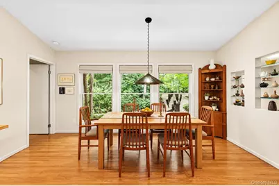 15 Springwood Way, East Hampton, NY 11937 - Photo 4