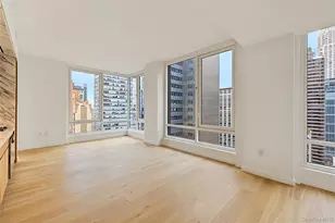 135 E 47th St, New York, NY 10017 - Photo 4