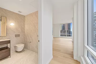 135 E 47th Street #30C, New York, NY 10017 - Photo 22