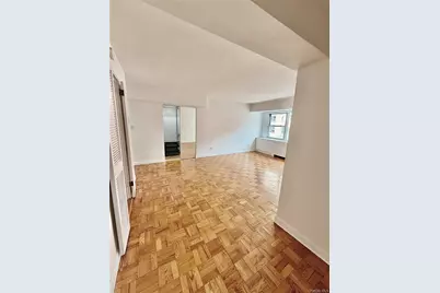 210 E 63rd Street #11B, New York, NY 10065 - Photo 8