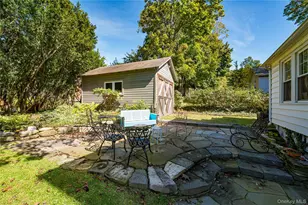 201 Maiden Ln, Port Jefferson, NY 11777 - Photo 4