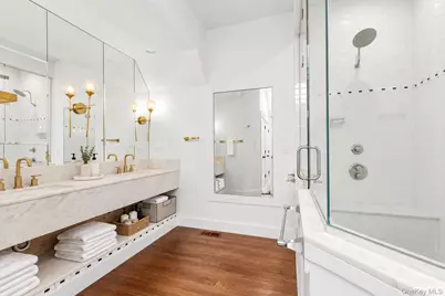118 Two Holes Water Road, East Hampton, NY 11937 - Photo 14
