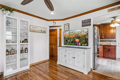 101 Miramar Boulevard, Lindenhurst, NY 11757 - Photo 6