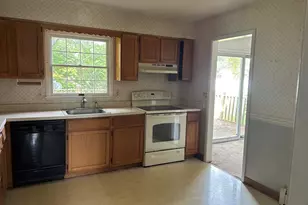 6 Pembroke Rd, Washingtonville, NY 10992 - Photo 4