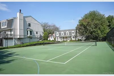 105 Glen Way, Syosset, NY 11791 - Photo 36