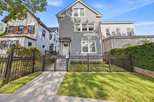445 S 8th Ave, Mount Vernon, NY 10550 - Photo 2