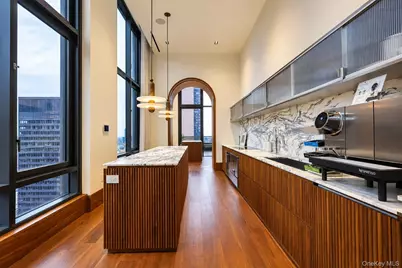 135 E 47th Street #22F, New York, NY 10017 - Photo 28