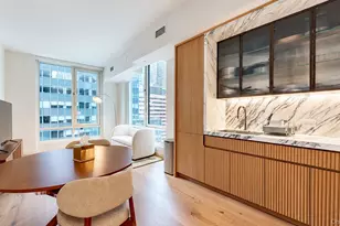 135 E 47th St, New York, NY 10017 - Photo 8