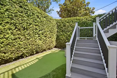 241 W Pine Street, Long Beach, NY 11561 - Photo 36