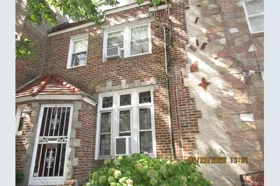 82-51 Penelope Avenue, Middle Village, NY 11379 - Photo 2