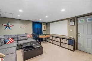 84 Tower St, Sayville, NY 11782 - Photo 16