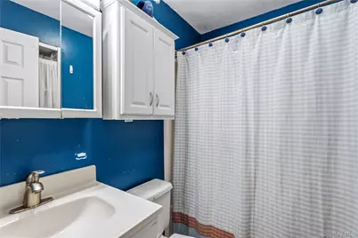 84 Tower Street, Sayville, NY 11782 - Photo 6