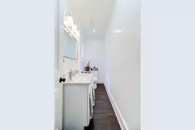 18 Harrison Street, Poughkeepsie, NY 12601 - Photo 20