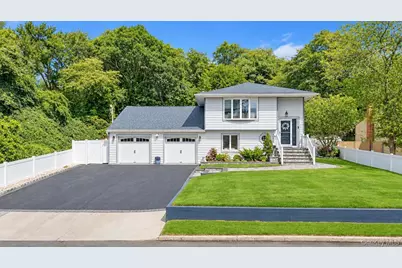 175 Stuyvesant Road, Oakdale, NY 11769 - Photo 2
