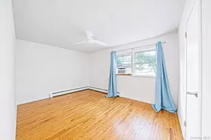 1435 Bray Ave, Laurel, NY 11948 - Photo 10